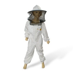 Vestuario Buzo apicultor niño/niña - Blanco Color blanco.
Careta redonda desmontable.
Alta seguridad. 
Tela fuerte, calidad e