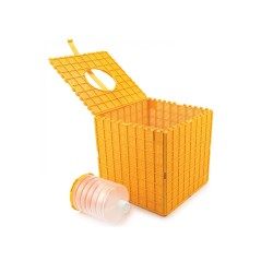 Colmenar Multibox para transporte de abejas con alimentador Caja diseñada para transportar paquetes de abejas. 
Fabricada en pl